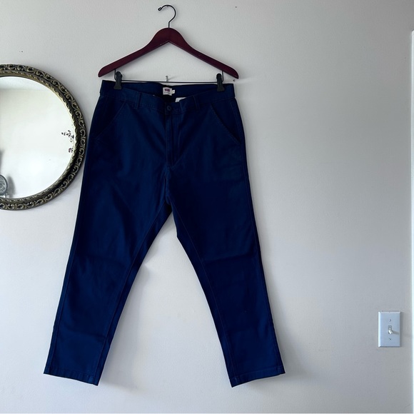 LEVI’S | Men’s XX Chino Standard Tapered Fit Pants - Picture 3 of 5